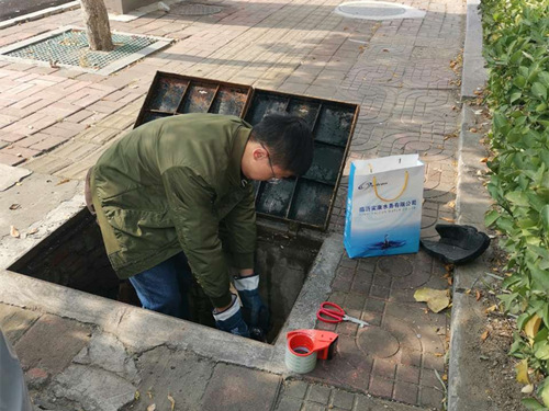 入冬前测压点保温5_副本.jpg