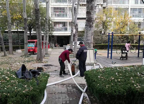 蓄水池清洗7_副本.jpg