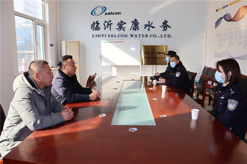 兰山区治安大队和东关派出所来4_副本.jpg